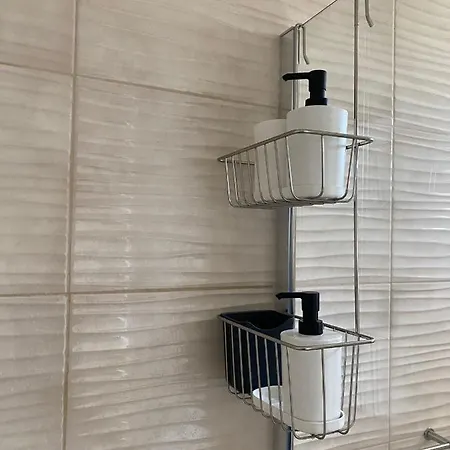 Appartement Com Piscinas E Tenis - 7 Mins Da *